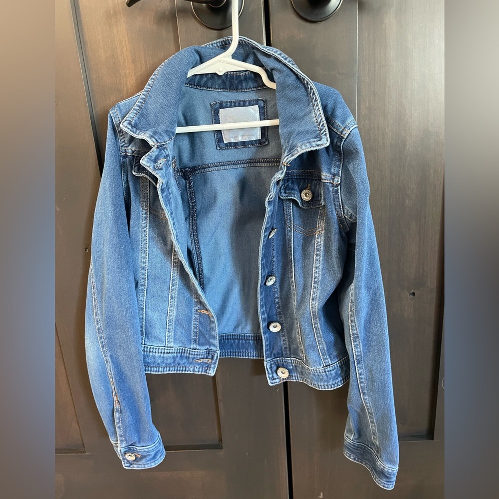 Justice Girls size 8-10 Jean Jacket